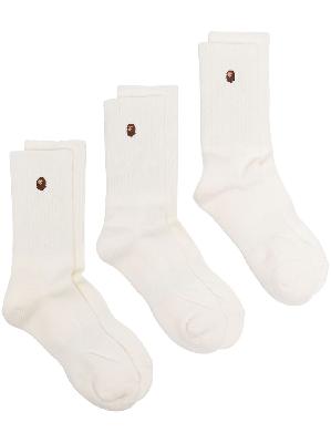 A BATHING APE® 3 pack ribbed logo-patch socks