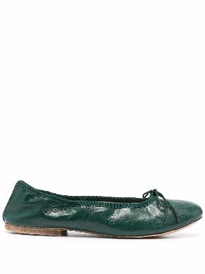 A.P.C. bow-detail leather ballerina shoes