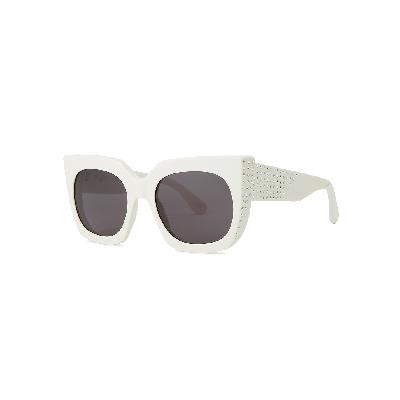 Alaïa Studded Oversized Cat-eye Sunglasses - Beige