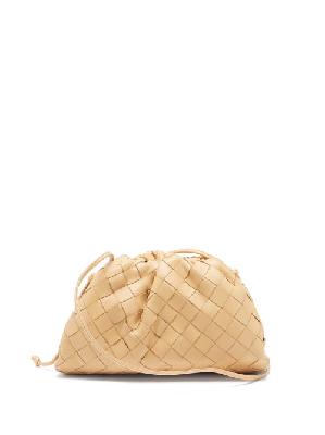 Bottega Veneta - Pouch Mini Intrecciato-leather Clutch Bag - Womens - Beige - ONE SIZE