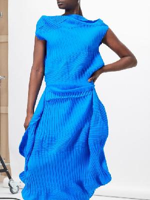 Issey Miyake - Cap-sleeve Asymmetric Pleated-jersey Top - Womens - Blue - ONE SIZE