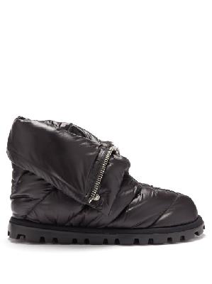 Miu Miu - Zipped Quilted Ski Boots - Womens - Black - 34 EU/IT