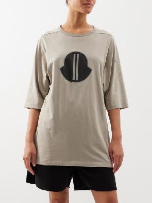 Moncler + Rick Owens - Logo-print Cotton T-shirt - Womens - Grey - S