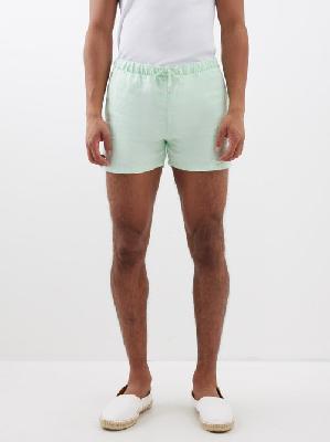 Vilebrequin - Barry Garment-dyed Linen Shorts - Mens - Green - M