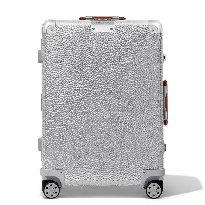 RIMOWA Hammerschlag Cabin Suitcase in Silver -  - 21.3x15.4x9.1"