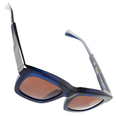 Kuboraum Sunglasses with square lenses